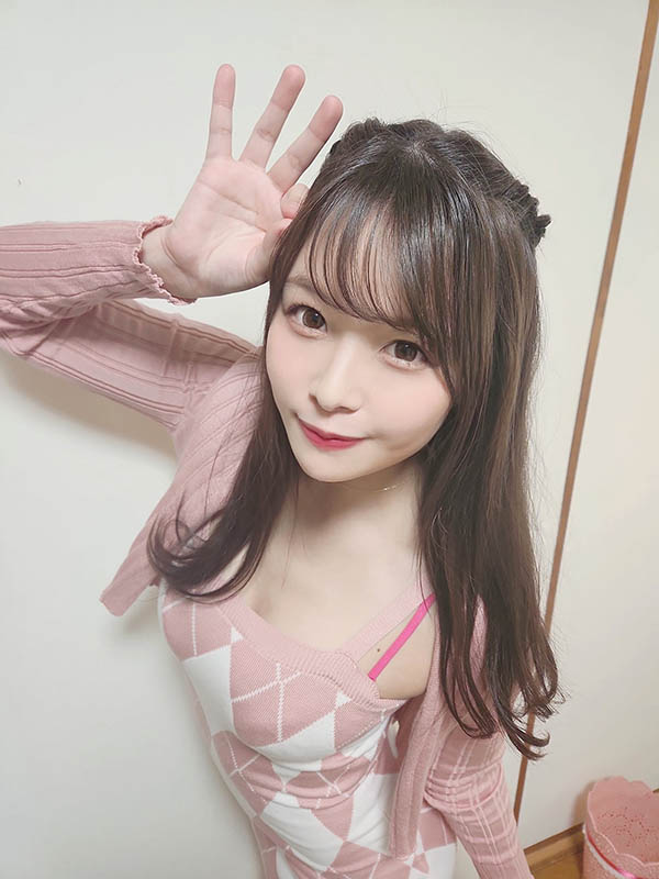 纯真系美少女《八木奈奈》精选作品推荐介绍及封面预览