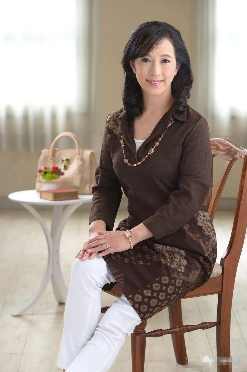 五十路人妻《服部圭子》精选品番作品推荐介绍及预览-八凡集