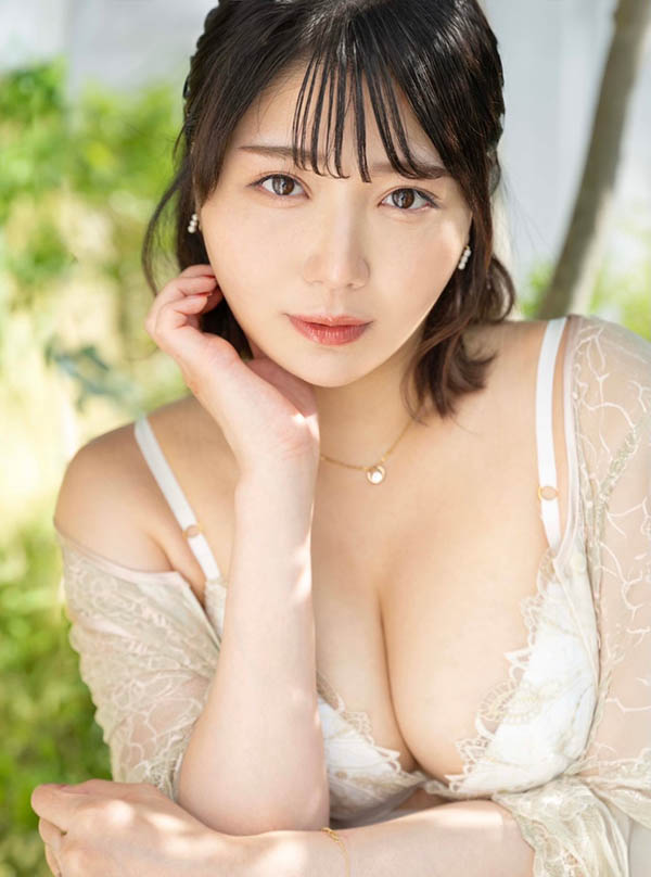 「真北祈」最新品番作品MEYD-984介绍及预览-八凡集