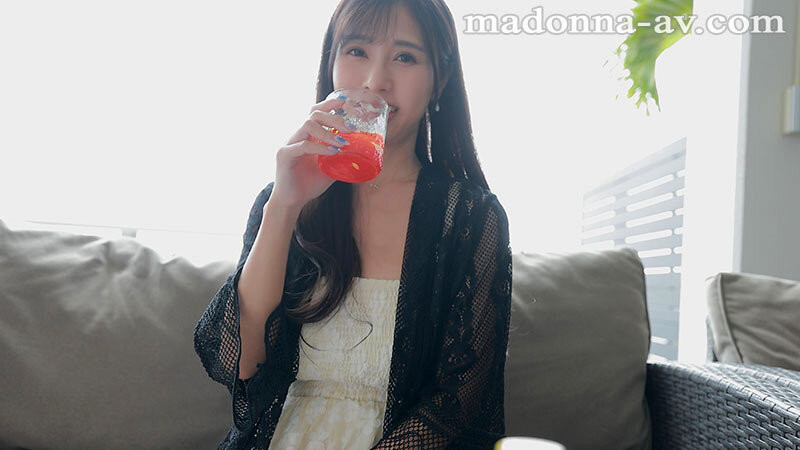 「上羽绚」引退作品JUR-053介绍及封面预览