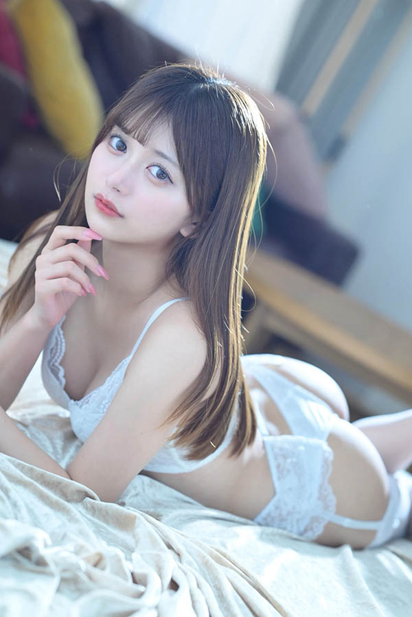 名牌大学女大生「北冈果林」精选作品推荐介绍及封面预览