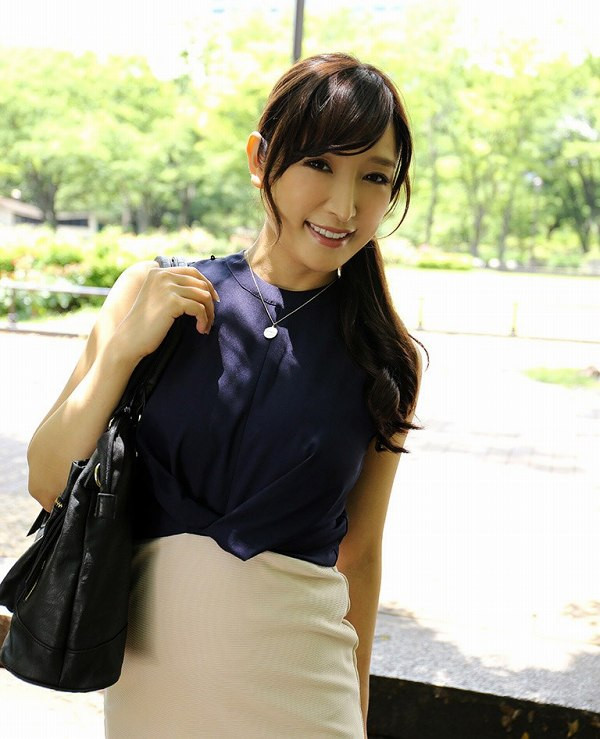 AV实境秀被挑逗硬上的人妻「松井优子」精选作品推荐介绍及封面预览